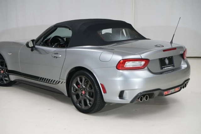 2017 Fiat 124 Spider - Image 30 of 31