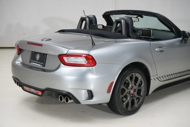 2017 Fiat 124 Spider - Image 21 of 31