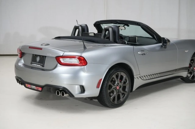 2017 Fiat 124 Spider - Image 20 of 31