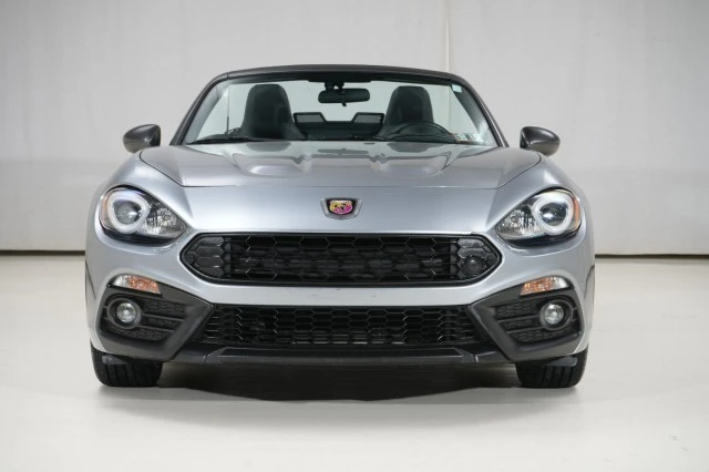 2017 Fiat 124 Spider - Image 10 of 31
