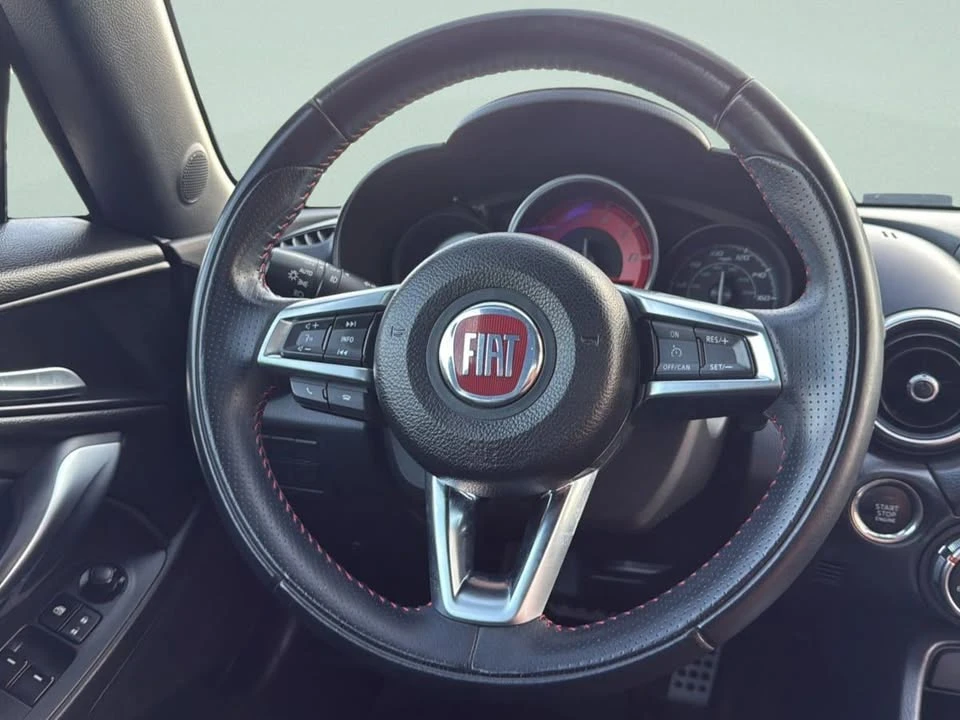 2017 Fiat 124 Spider - Image 12 of 17
