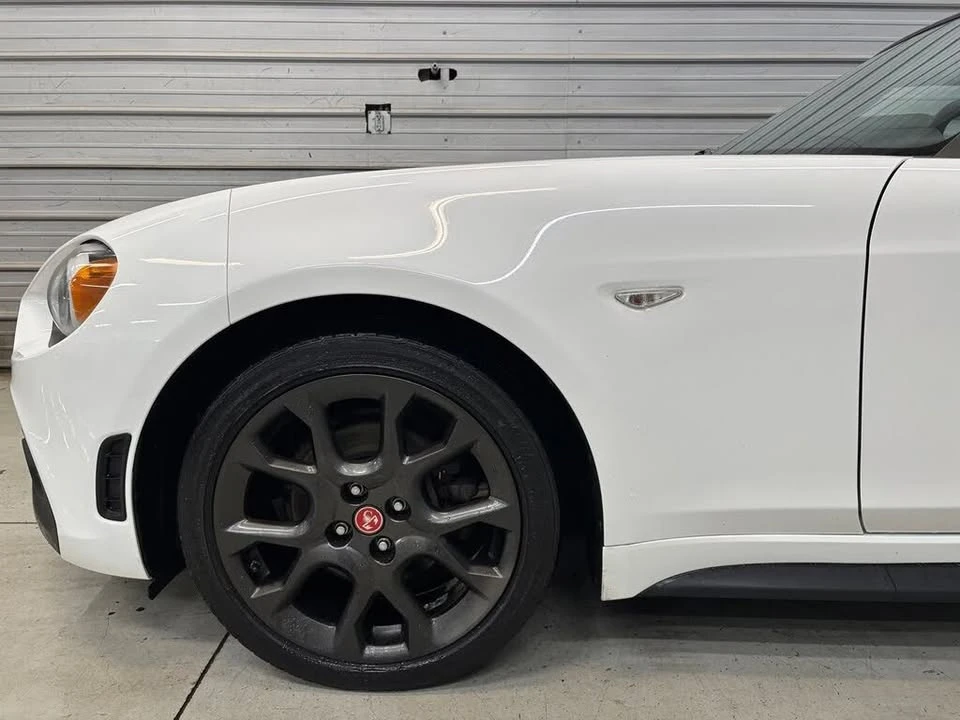 2017 Fiat 124 Spider - Image 4 of 19