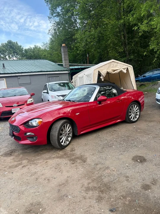 2017 Fiat 124 Spider - Image 5 of 10
