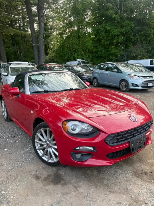 2017 Fiat 124 Spider - Image 3 of 10