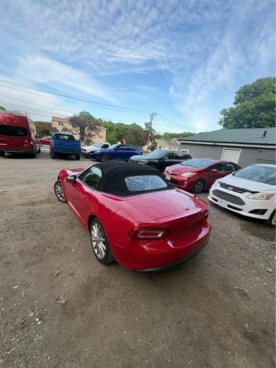 2017 Fiat 124 Spider - Image 4 of 10