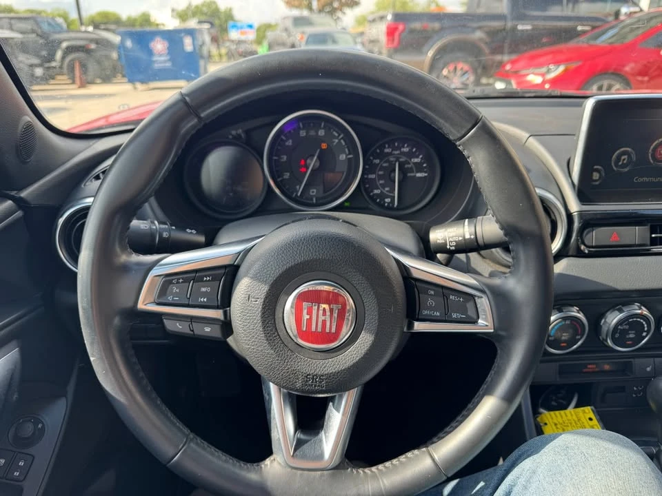 2017 Fiat 124 Spider - Image 14 of 20
