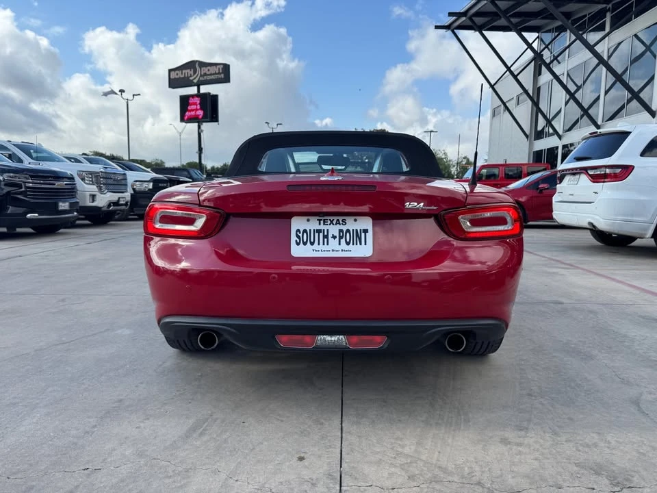 2017 Fiat 124 Spider - Image 5 of 20