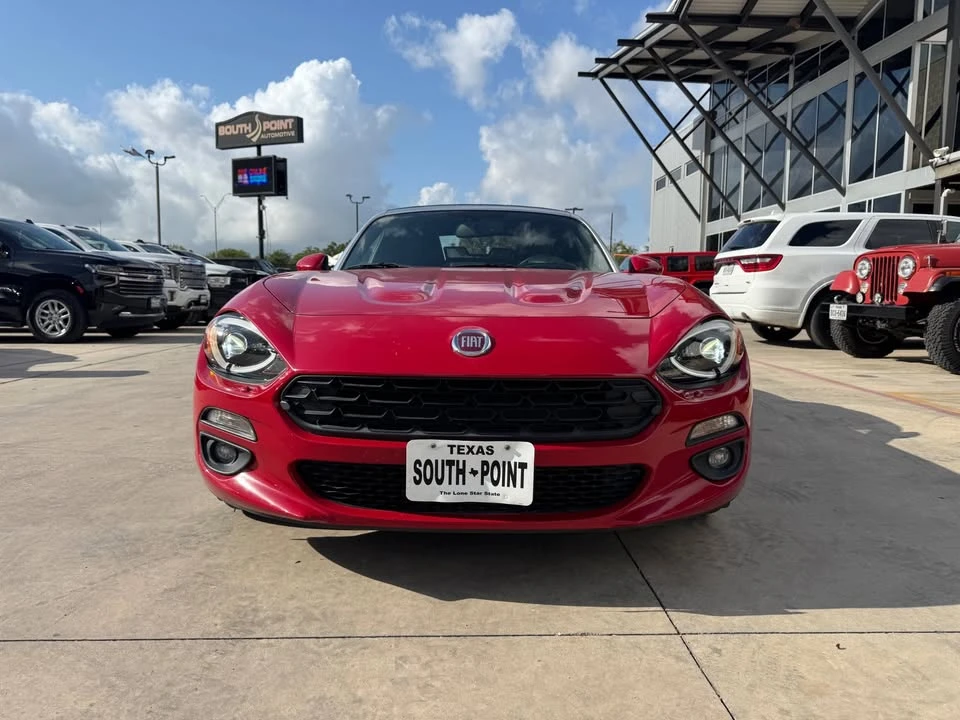 2017 Fiat 124 Spider - Image 2 of 20