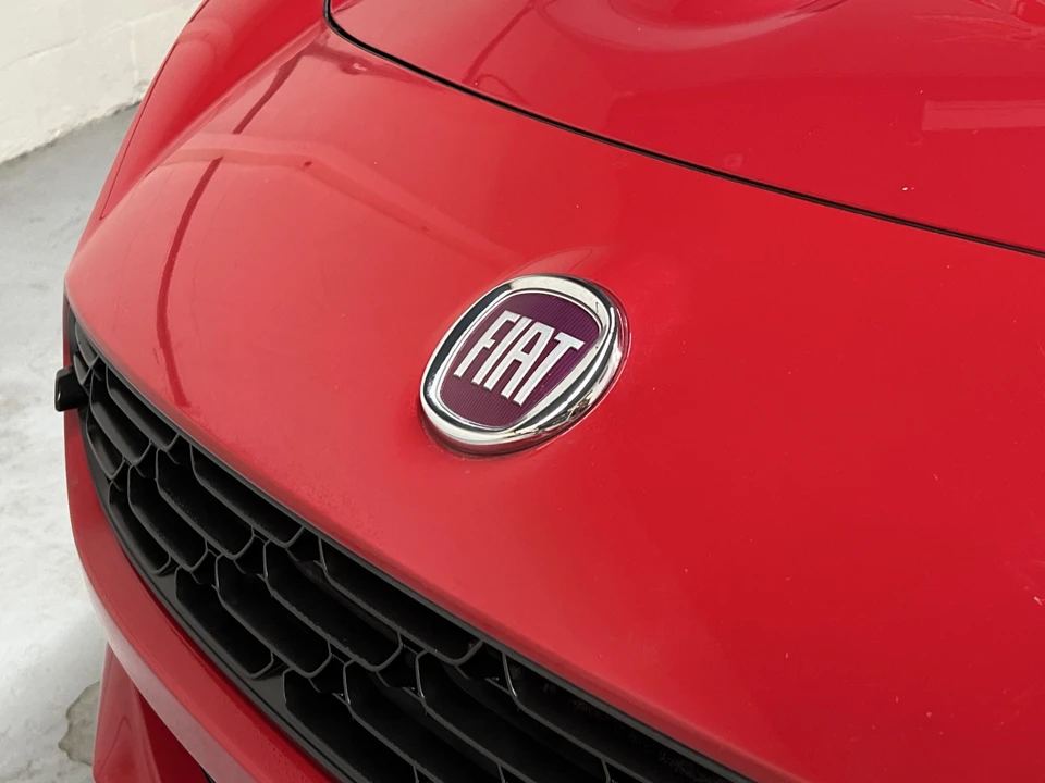 2017 Fiat 124 Spider - Image 25 of 31