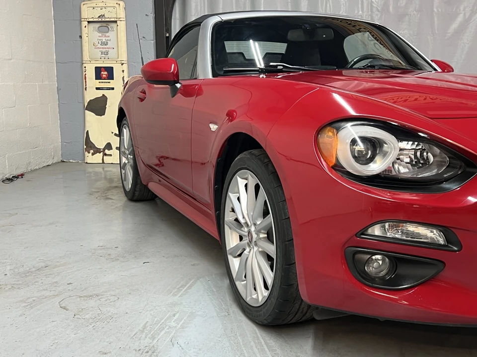 2017 Fiat 124 Spider - Image 22 of 31