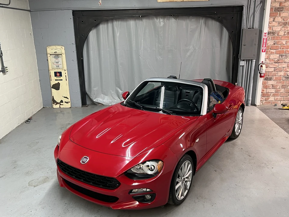2017 Fiat 124 Spider - Image 4 of 31