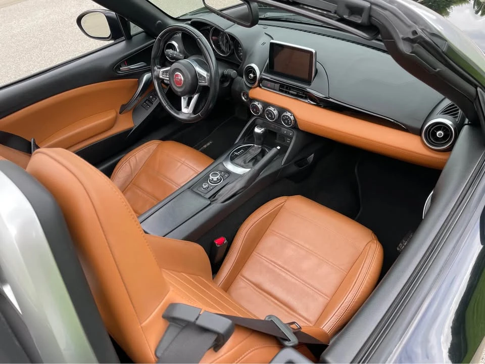 2017 Fiat 124 Spider - Image 5 of 20