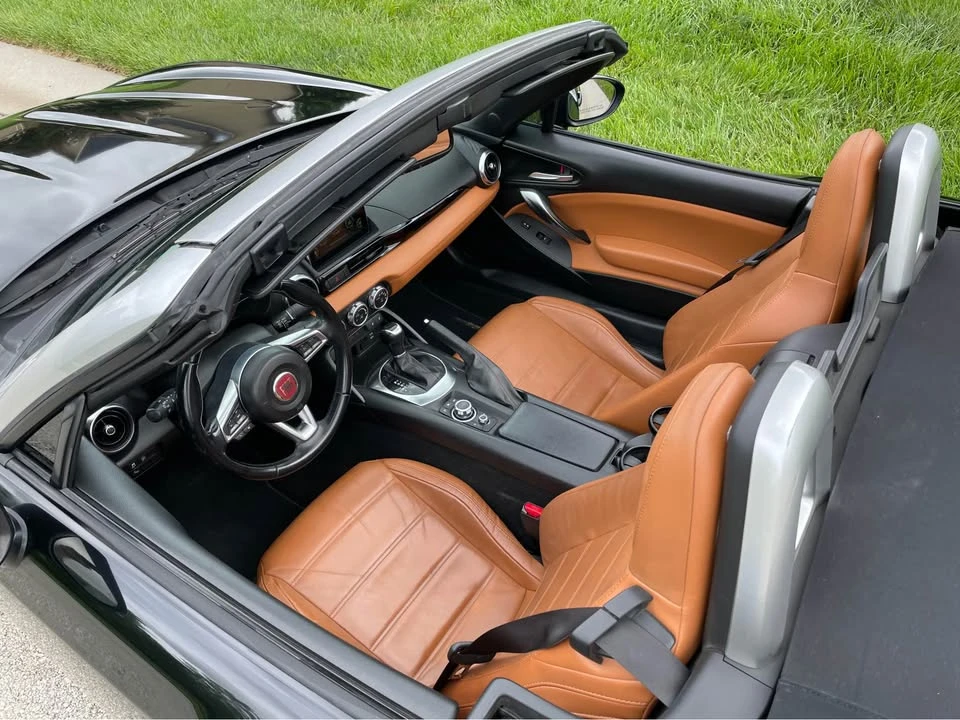 2017 Fiat 124 Spider - Image 4 of 20