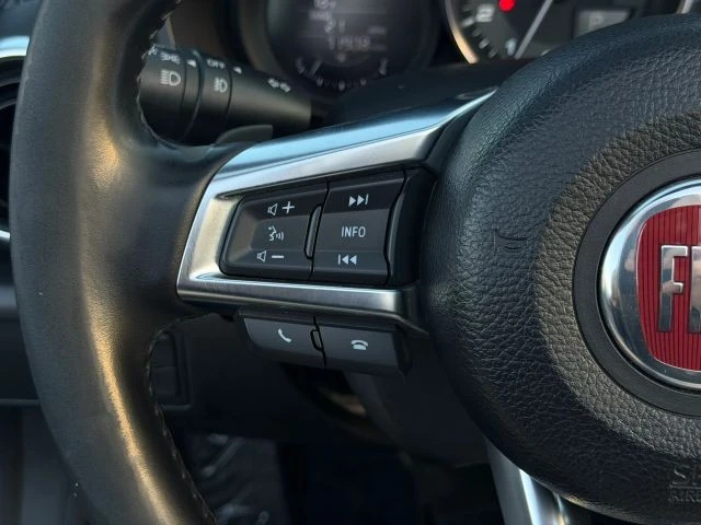 2017 Fiat 124 Spider - Image 18 of 25