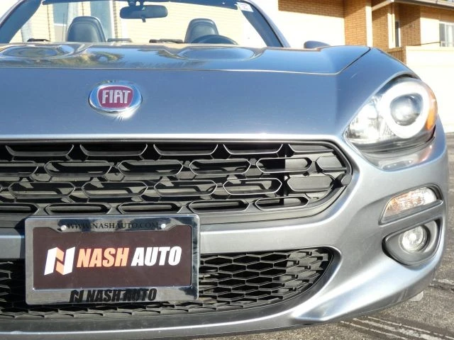 2017 Fiat 124 Spider - Image 15 of 21