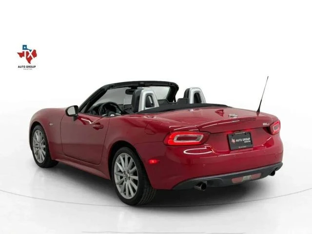 2017 Fiat 124 Spider - Image 5 of 31