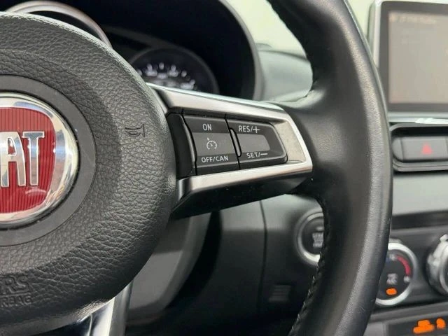 2017 Fiat 124 Spider - Image 23 of 31