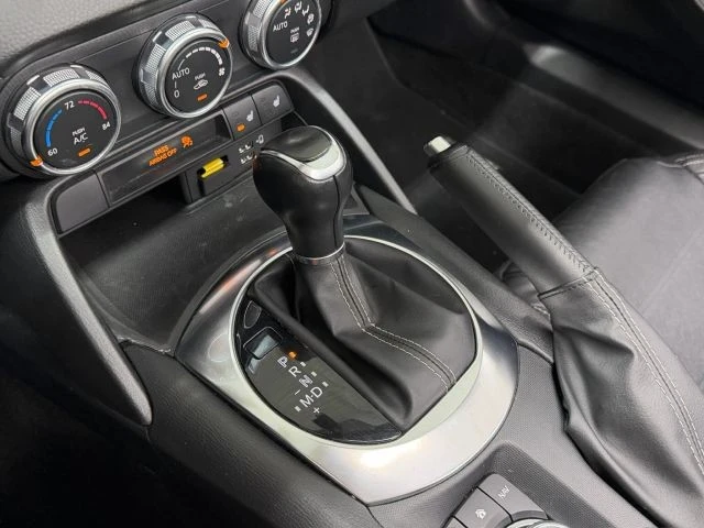 2017 Fiat 124 Spider - Image 24 of 31