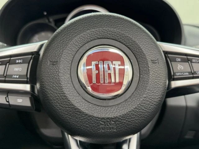 2017 Fiat 124 Spider - Image 22 of 31