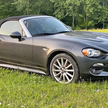 2017 Fiat 124 Spider Lusso
