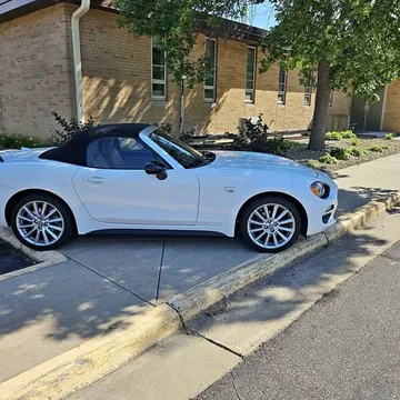 2017 Fiat 124 Spider Lusso