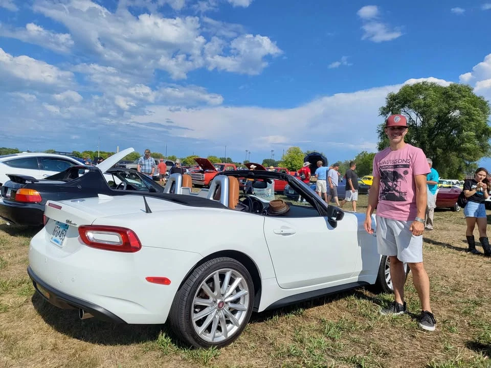 2017 Fiat 124 Spider - Image 5 of 5