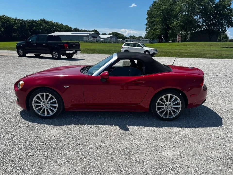 2017 Fiat 124 Spider - Image 7 of 20