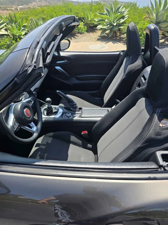 2017 Fiat 124 - Image 8 of 20
