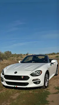 2017 Fiat 124 Spider Lusso Convertible 2D