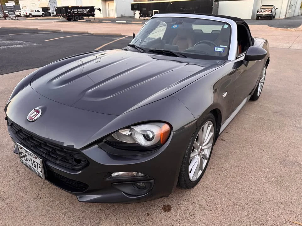 2017 Fiat 124 Spider - Image 7 of 10
