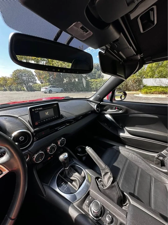 2017 Fiat 124 Spider - Image 12 of 20