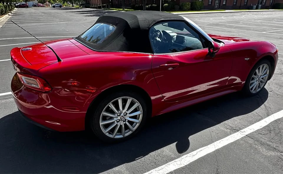 2017 Fiat 124 Spider - Image 3 of 20