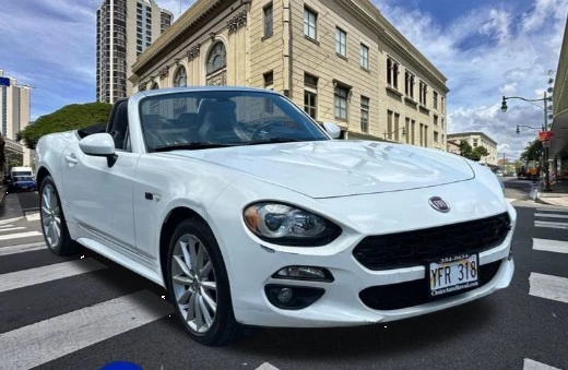 2017 Fiat 124 Spider - Image 2 of 11