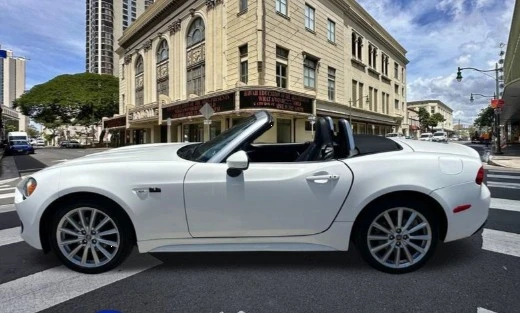2017 Fiat 124 Spider - Image 6 of 11