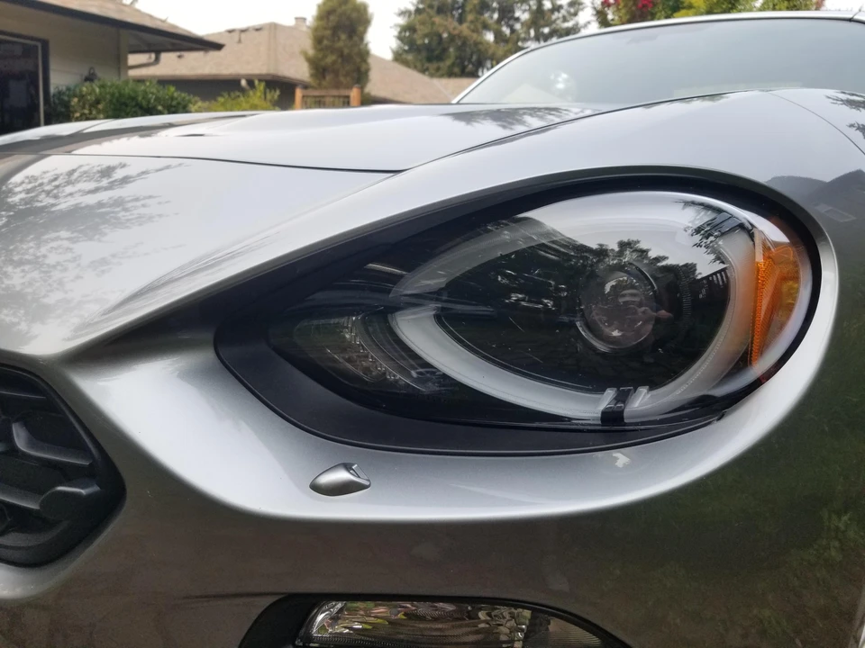 2017 Fiat 124 Spider - Image 24 of 31