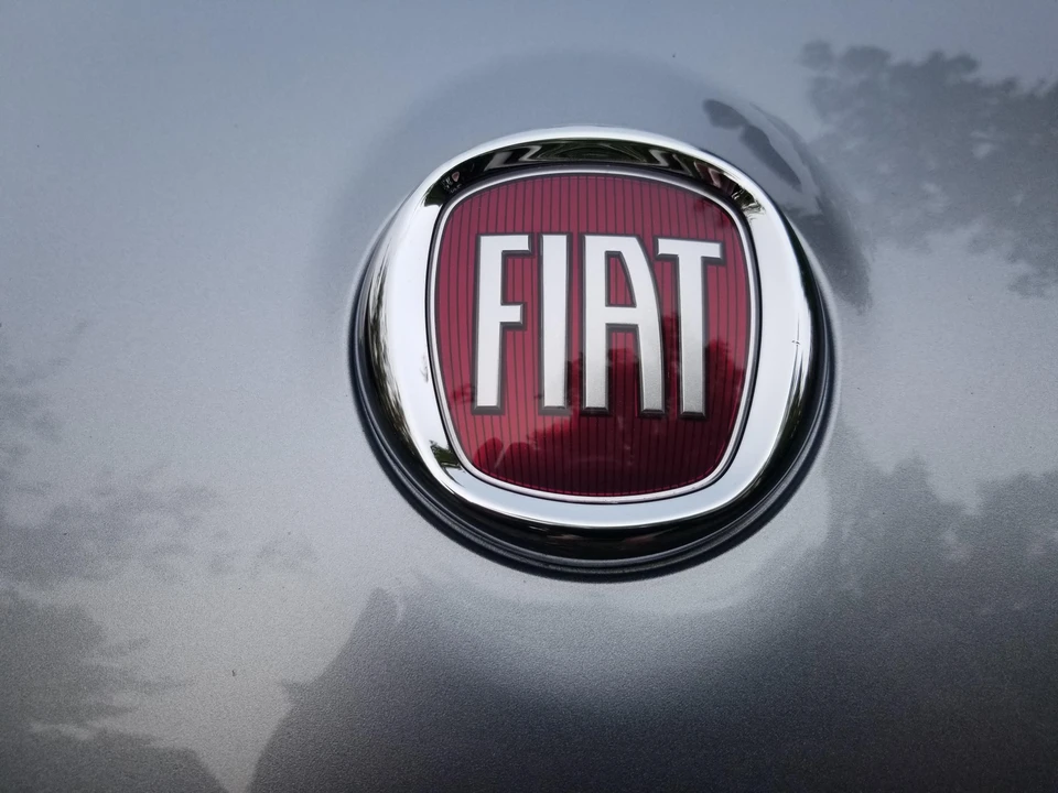 2017 Fiat 124 Spider - Image 23 of 31