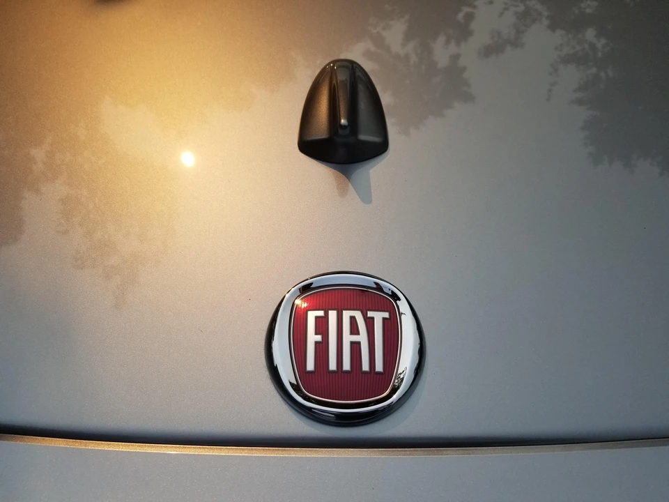 2017 Fiat 124 Spider - Image 28 of 31