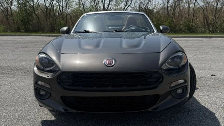 2017 Fiat 124 Spider - Image 4 of 23