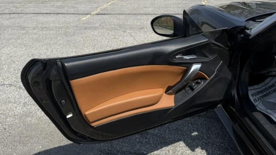 2017 Fiat 124 Spider - Image 14 of 23