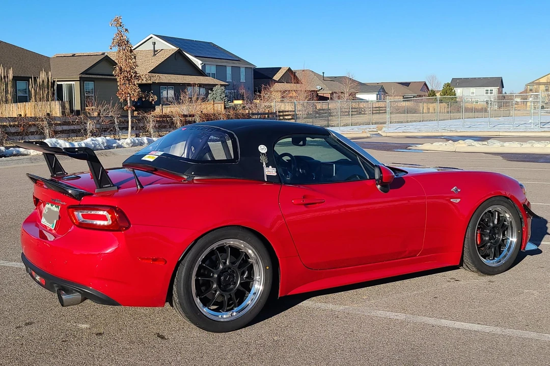 2017 Fiat 124 Spider - Image 4 of 30