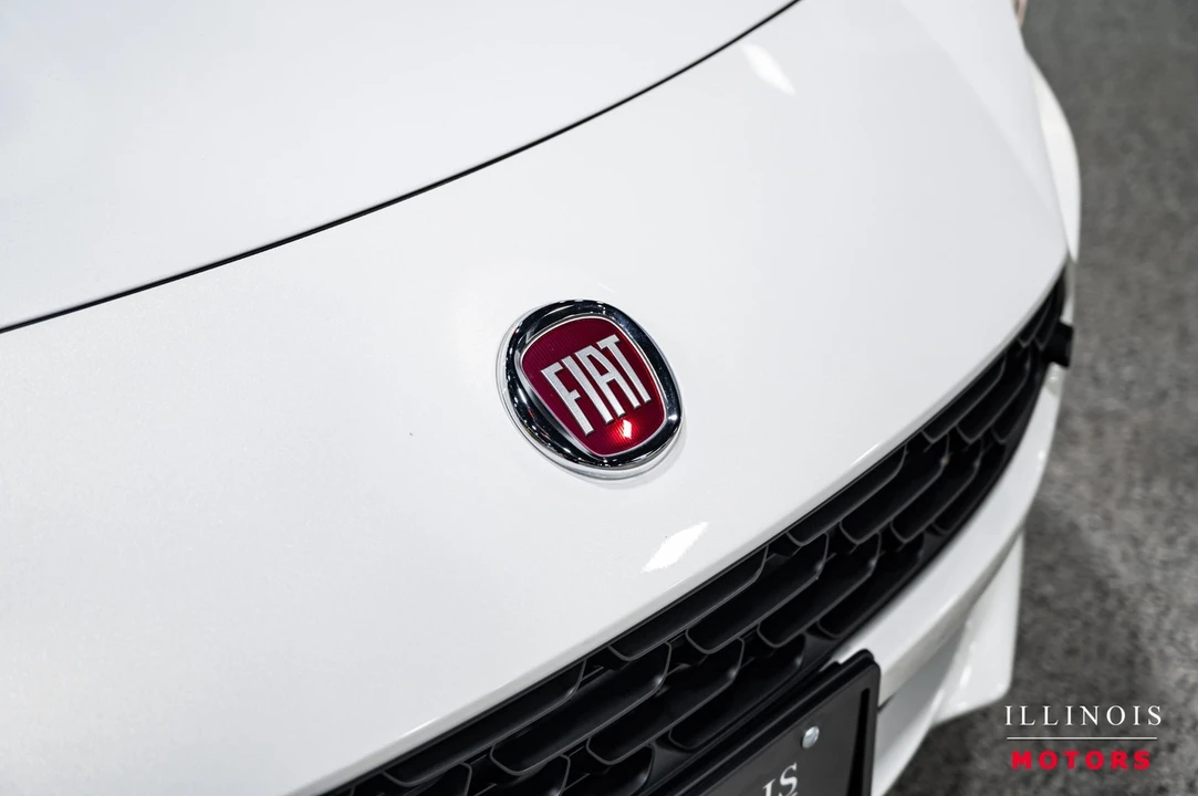 2017 Fiat 124 Spider - Image 13 of 21