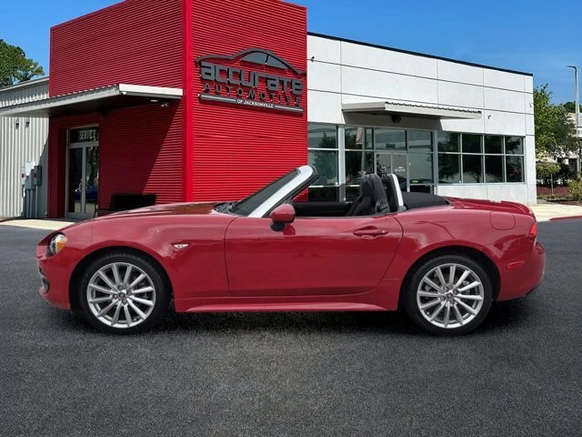 2017 Fiat 124 Spider - Image 2 of 20