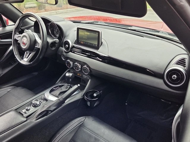 2017 Fiat 124 Spider - Image 15 of 20