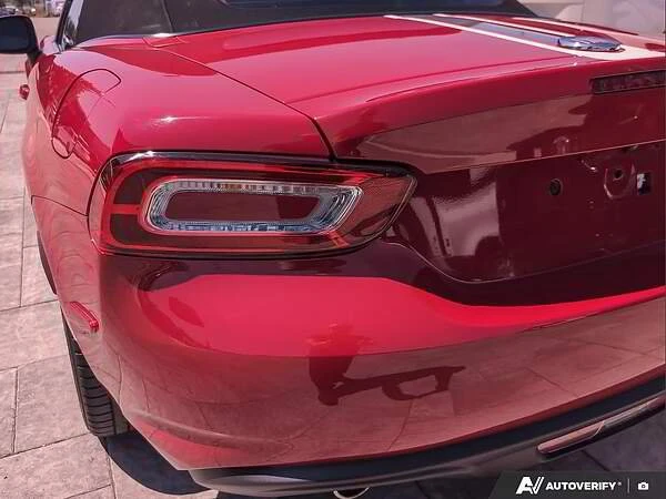 2017 Fiat 124 Spider - Image 13 of 20