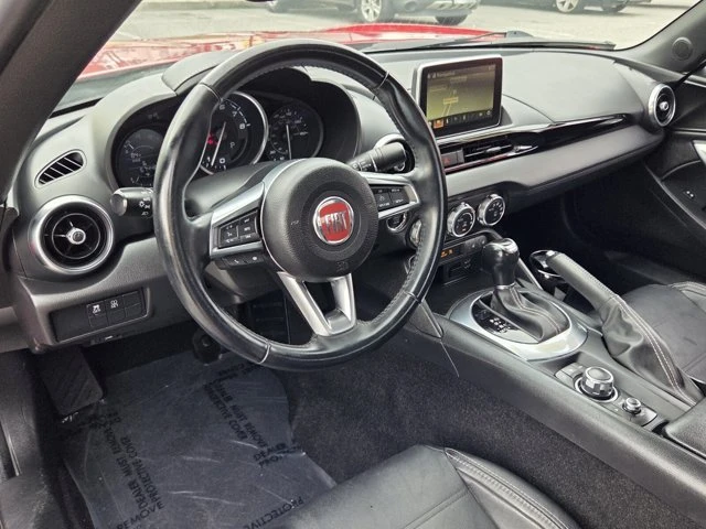 2017 Fiat 124 Spider - Image 10 of 20