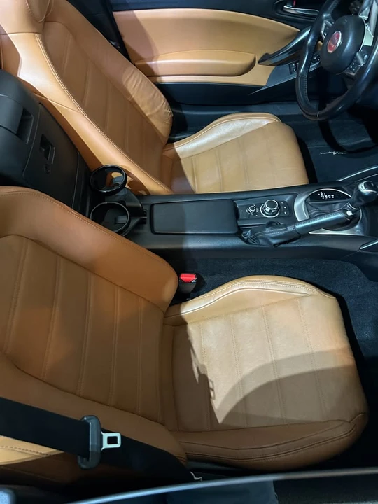 2017 Fiat 124 Spider - Image 8 of 9
