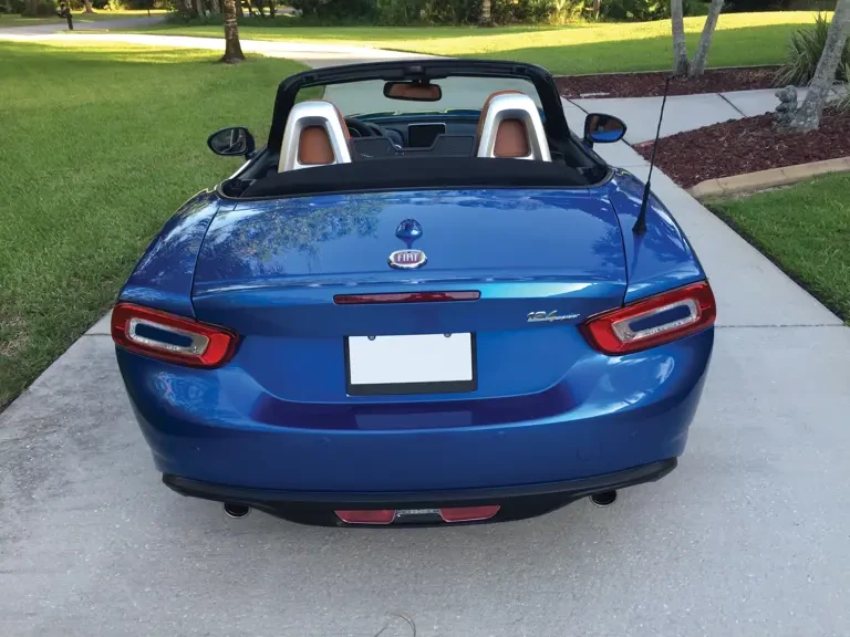 2017 Fiat 124 Spider - Image 6 of 7