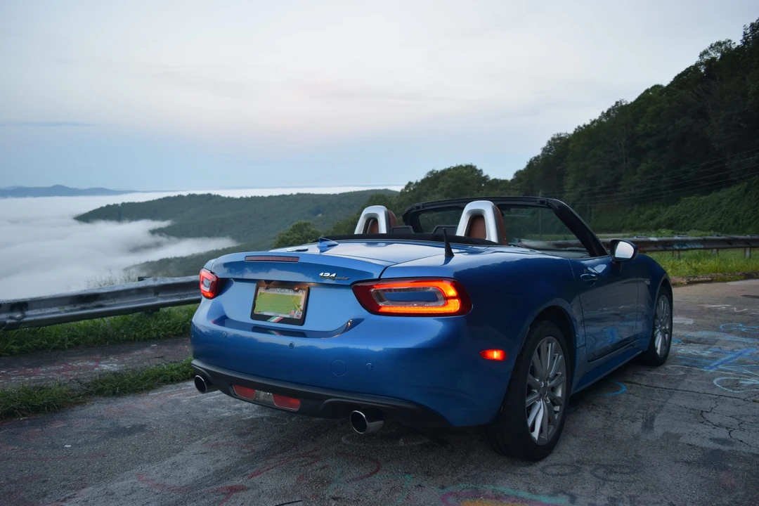 2017 Fiat 124 Spider - Image 31 of 31