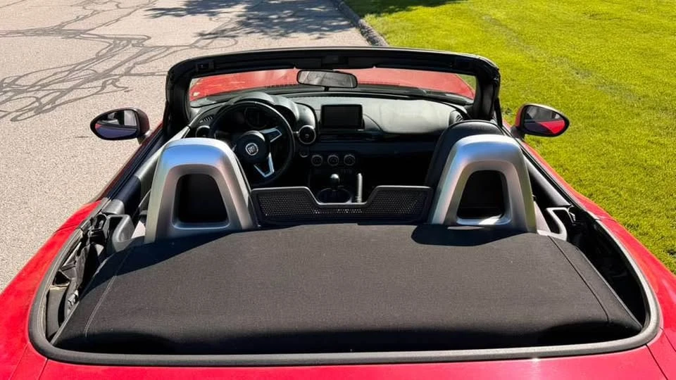 2017 Fiat 124 Spider - Image 3 of 9