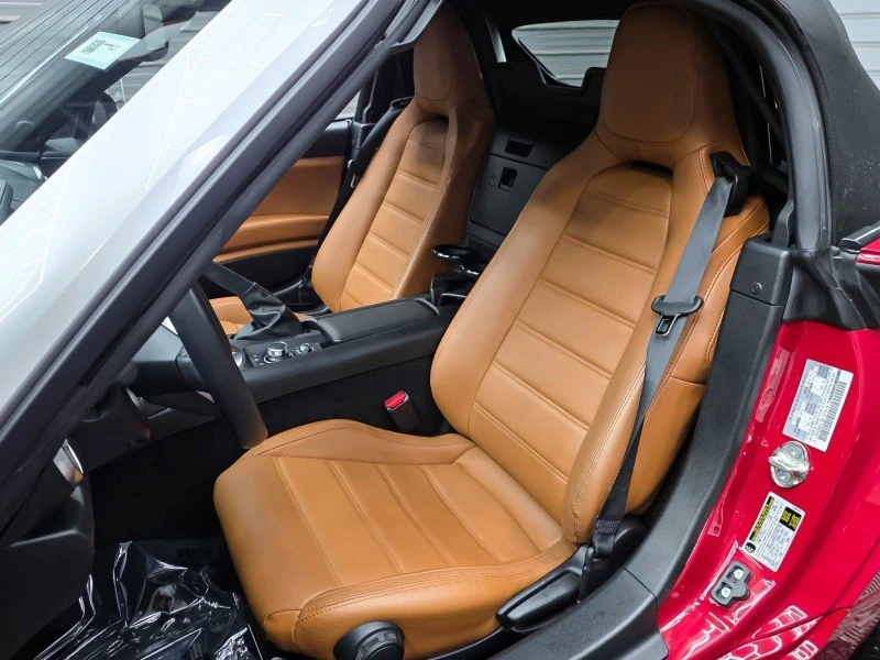 2017 Fiat 124 Spider - Image 15 of 20